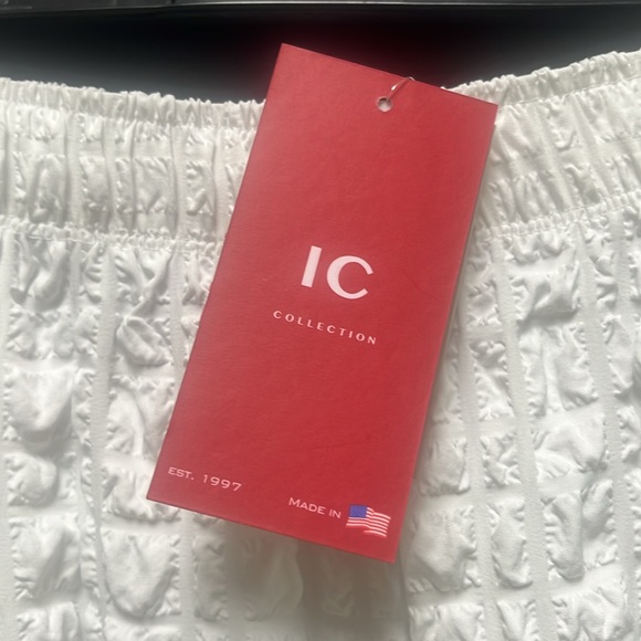 Ladies roomy waffle pull on slacks w/ pockets on both sides below hip line. - Picture 3 of 3